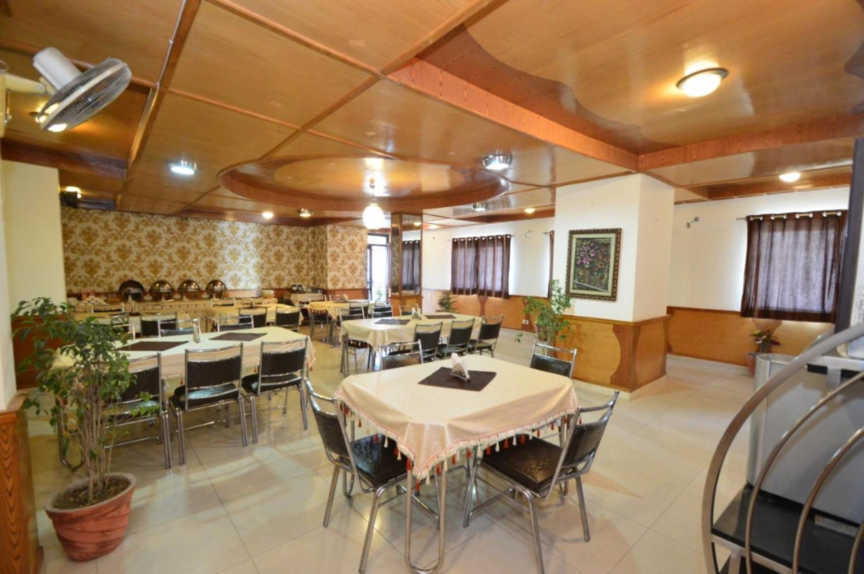 Hotel Vijay Niwas Jaipur Bagian luar foto